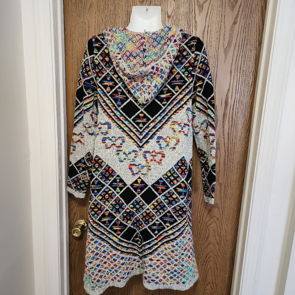 ⭐️Colorful Geometric Patterned Long Cardigan⭐️ - Picture 6 of 8